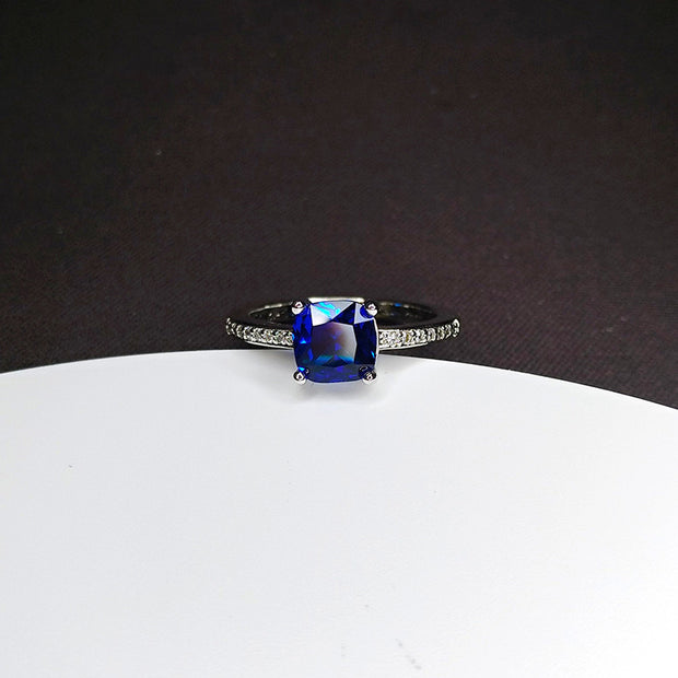 European And American Four Prong Sapphire Moissanite Diamond Ring