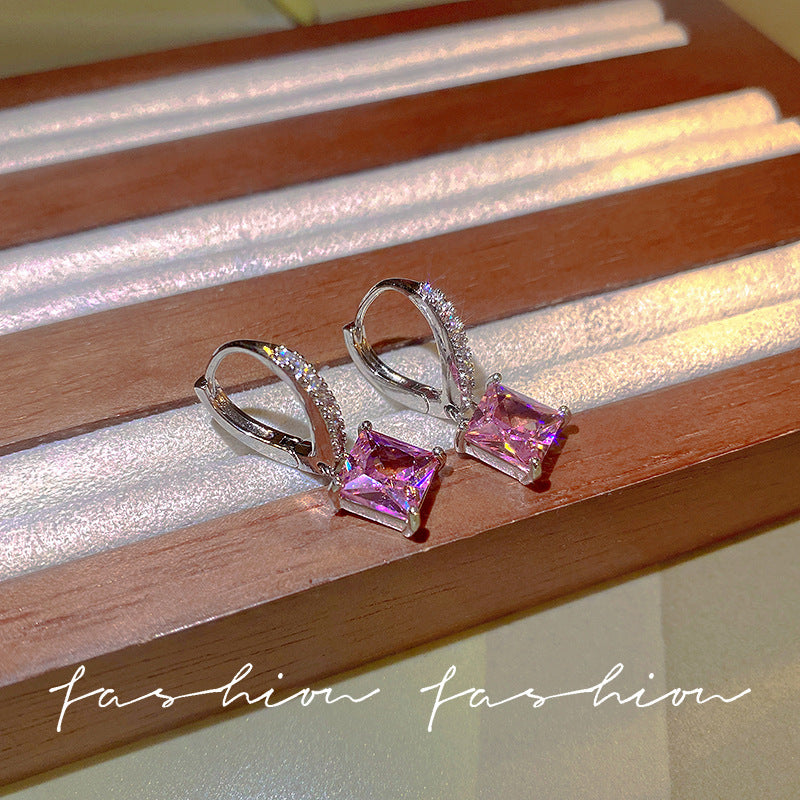 Women's Fashion Silver Needle Heart-shaped Zircon Stud Earrings