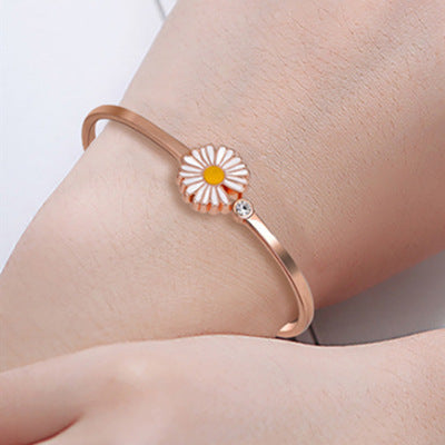 Women's Adjustable Bracelet Chrysanthemum Rose Gold