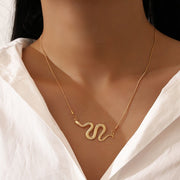 European And American Fashion Minimalist Snake Pendant Necklace