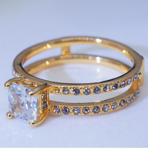 Gold Double Diamond Crown Ring Europe and America Diamond Princess Engagement Ring